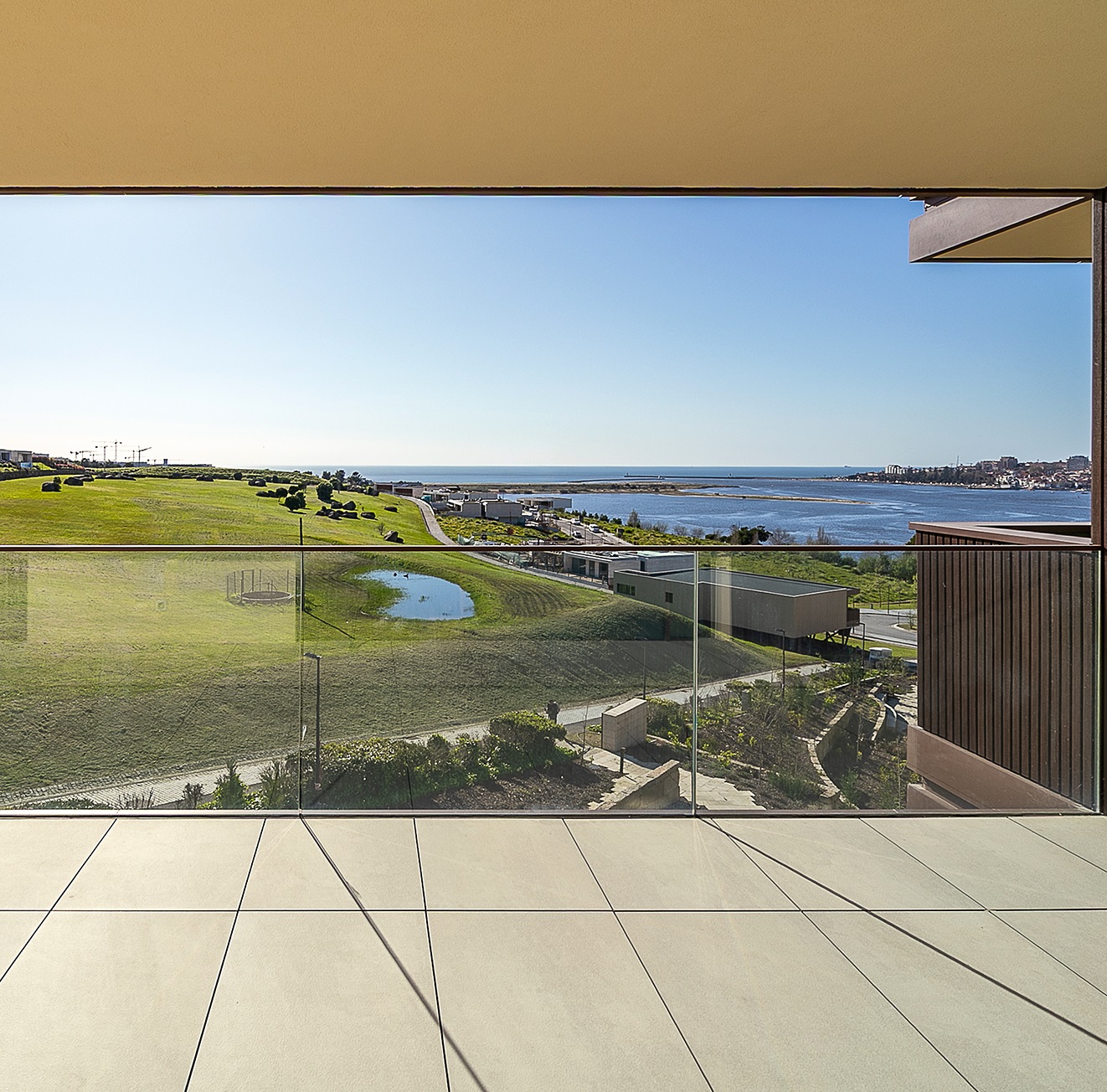 Golden Hour Real Estate: The Consolidation of Specialization and Luxury in the Gaia Market